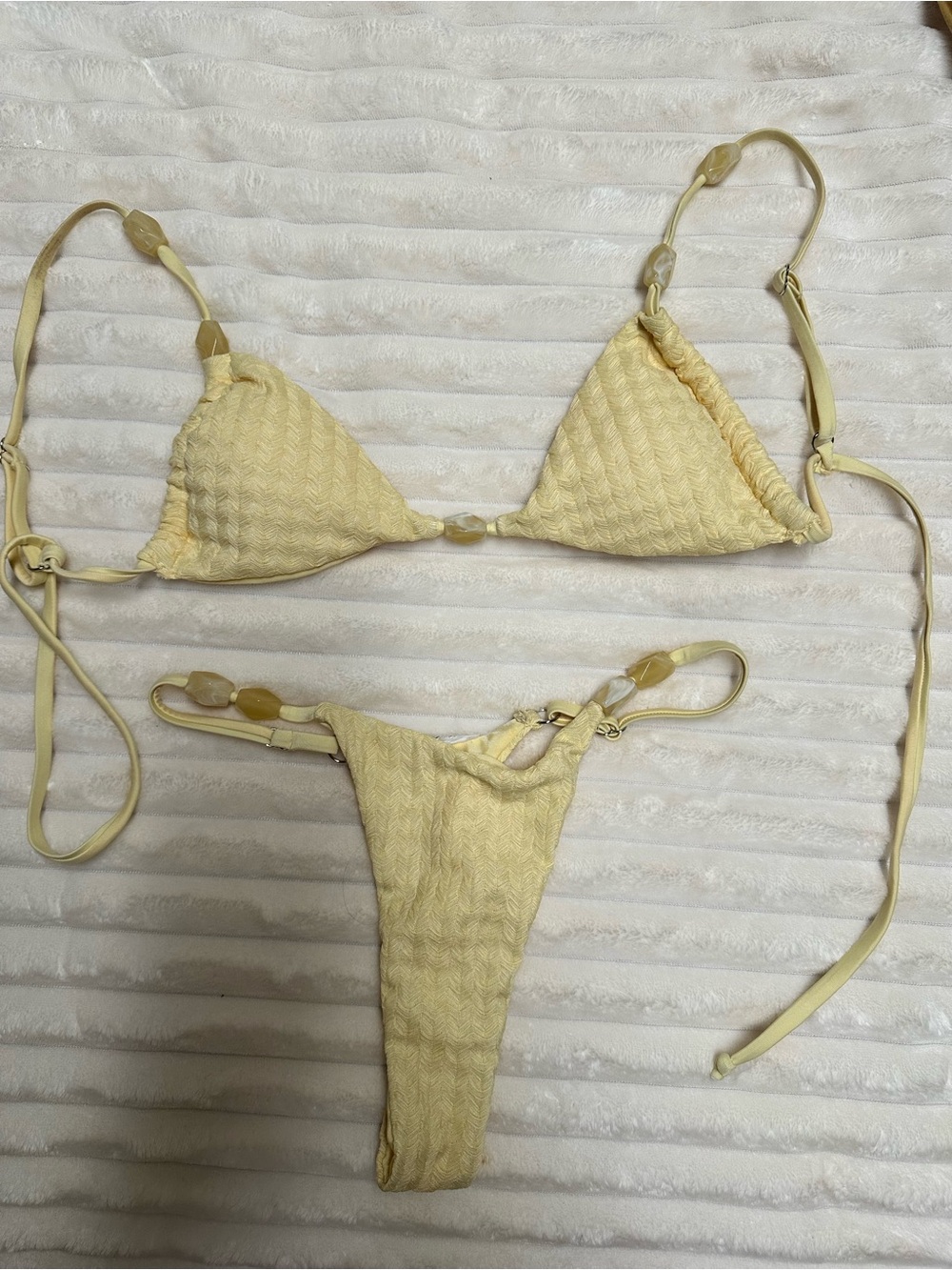 SHEIN Pale Yellow Textured Triangle Bikini